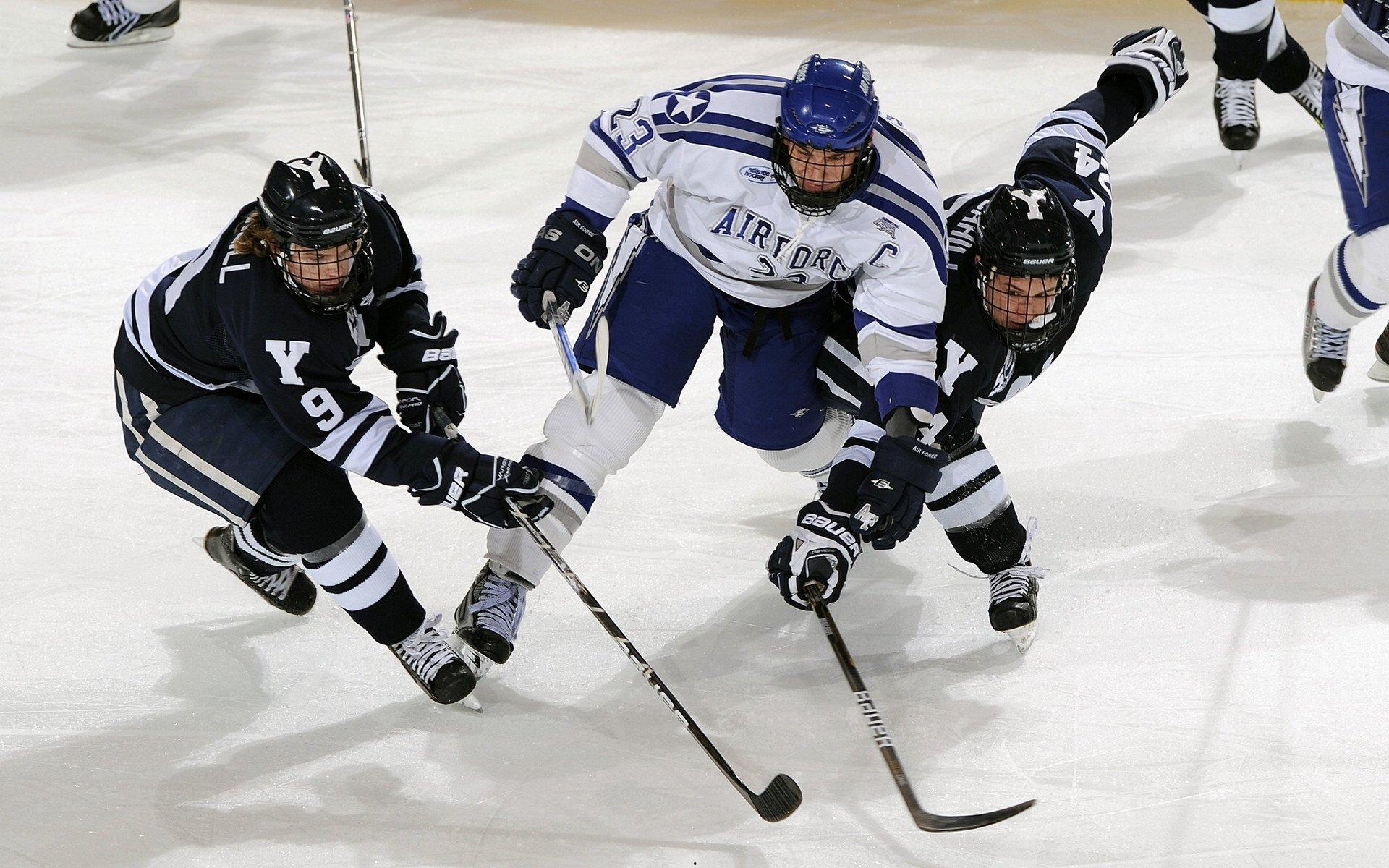 丹尼-格林犀利点评东部格局变迁,巴特勒失去射手群加持,防守针对性已今非昔比