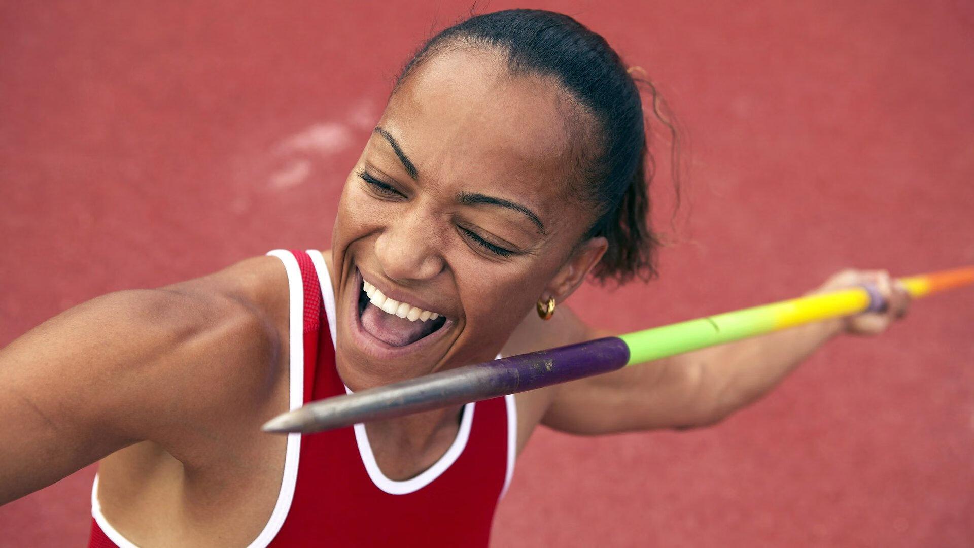 红蓝军团场外也疯狂！亚马尔莱万领衔宣传片花絮，颠球乒乓秀爆笑名场面